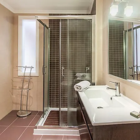 Alfama Lovely Duplex *